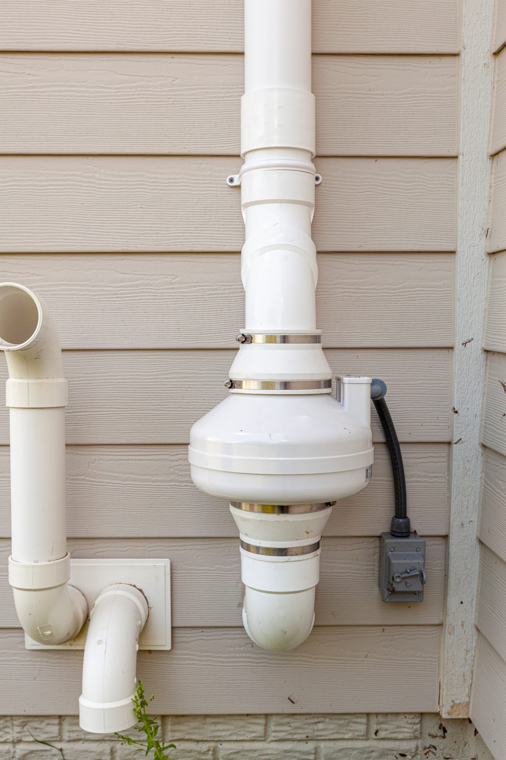 Commercial building with radon mitigation system installation